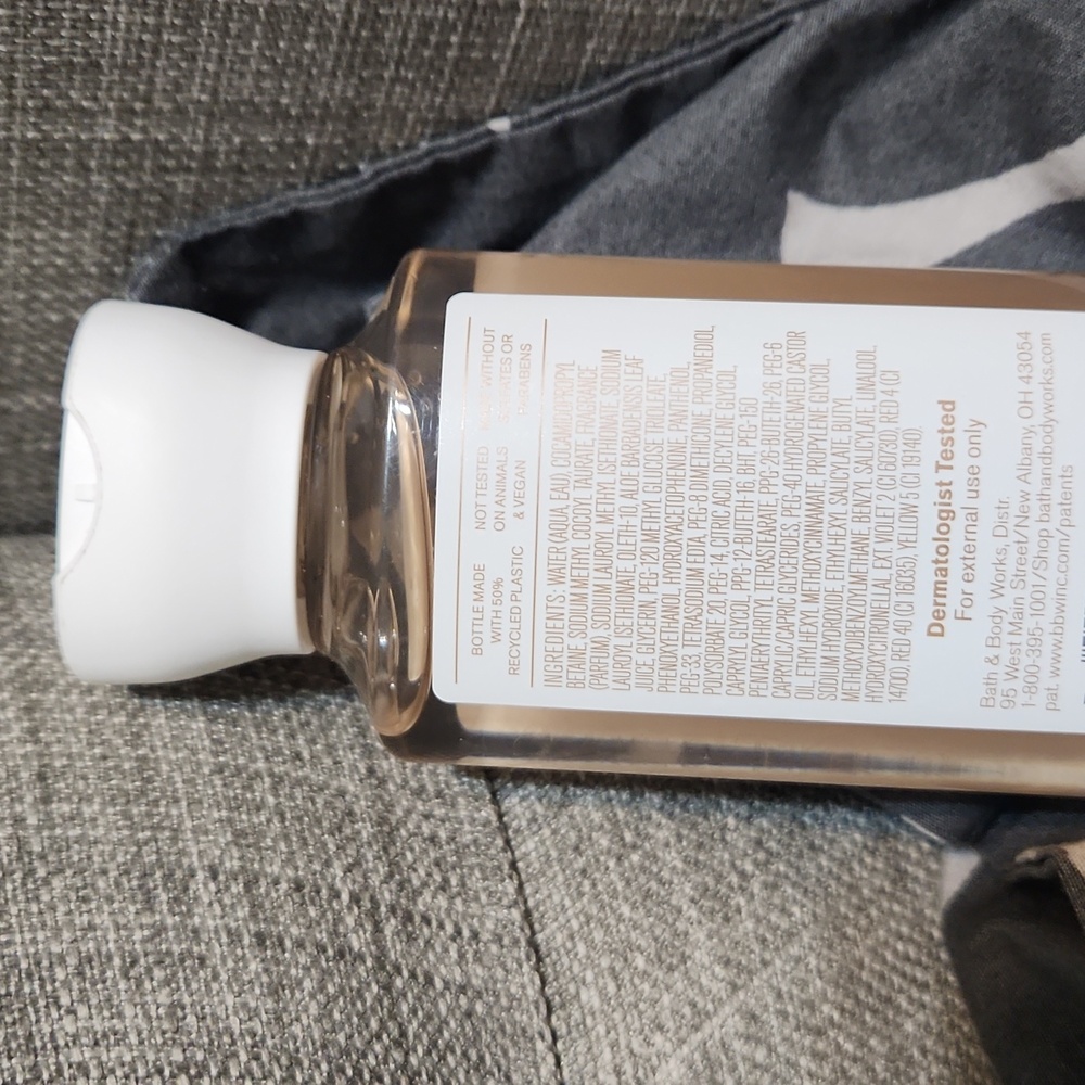 Bath & Body Works Pure Wonder  Body Wash & Shower Gel - Picture 3 of 3